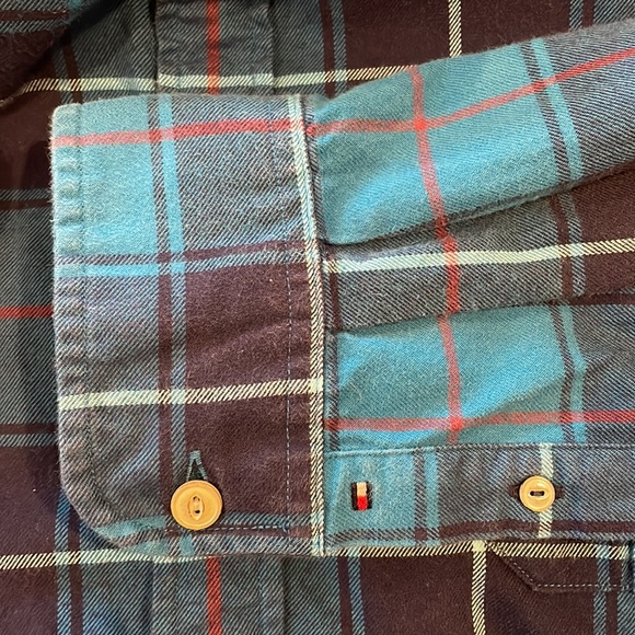 Tommy Hilfiger blue flannel shirt size large - Picture 4 of 4
